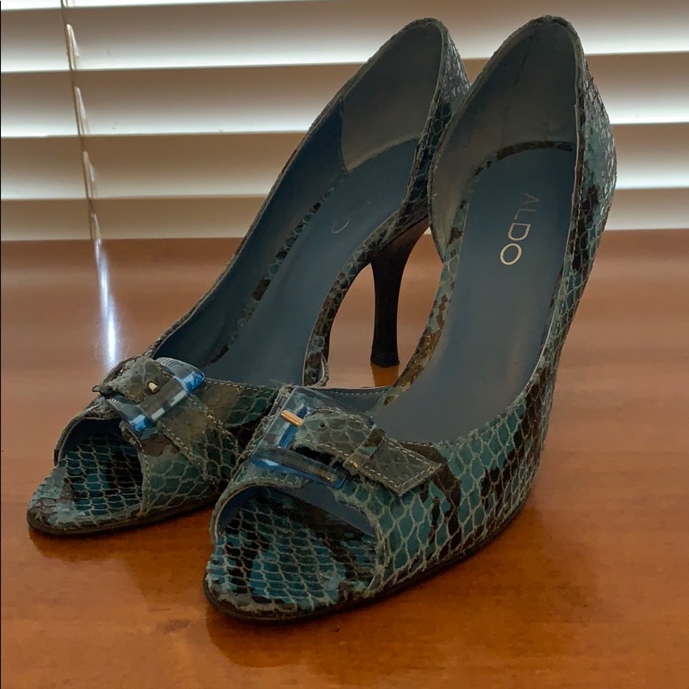 Aldo Blue Snake Skin Pumps